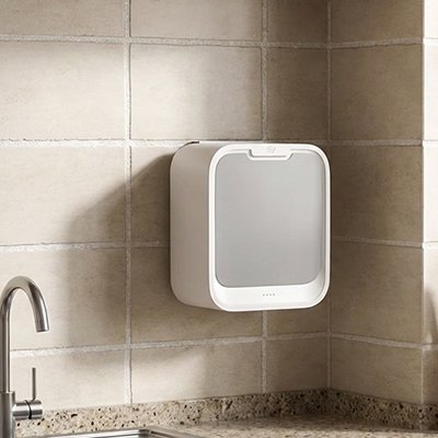 Poubelle sous évier ouverture automatique gain de place TouchFree