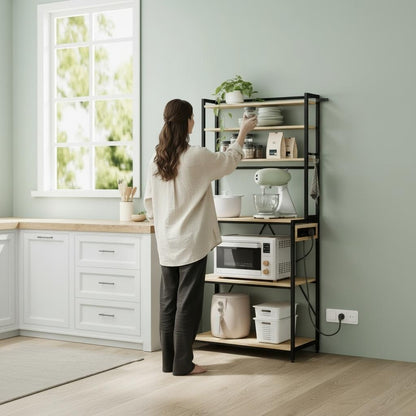 meuble four et micro onde ustensiles visibles accessibles sans chercher
