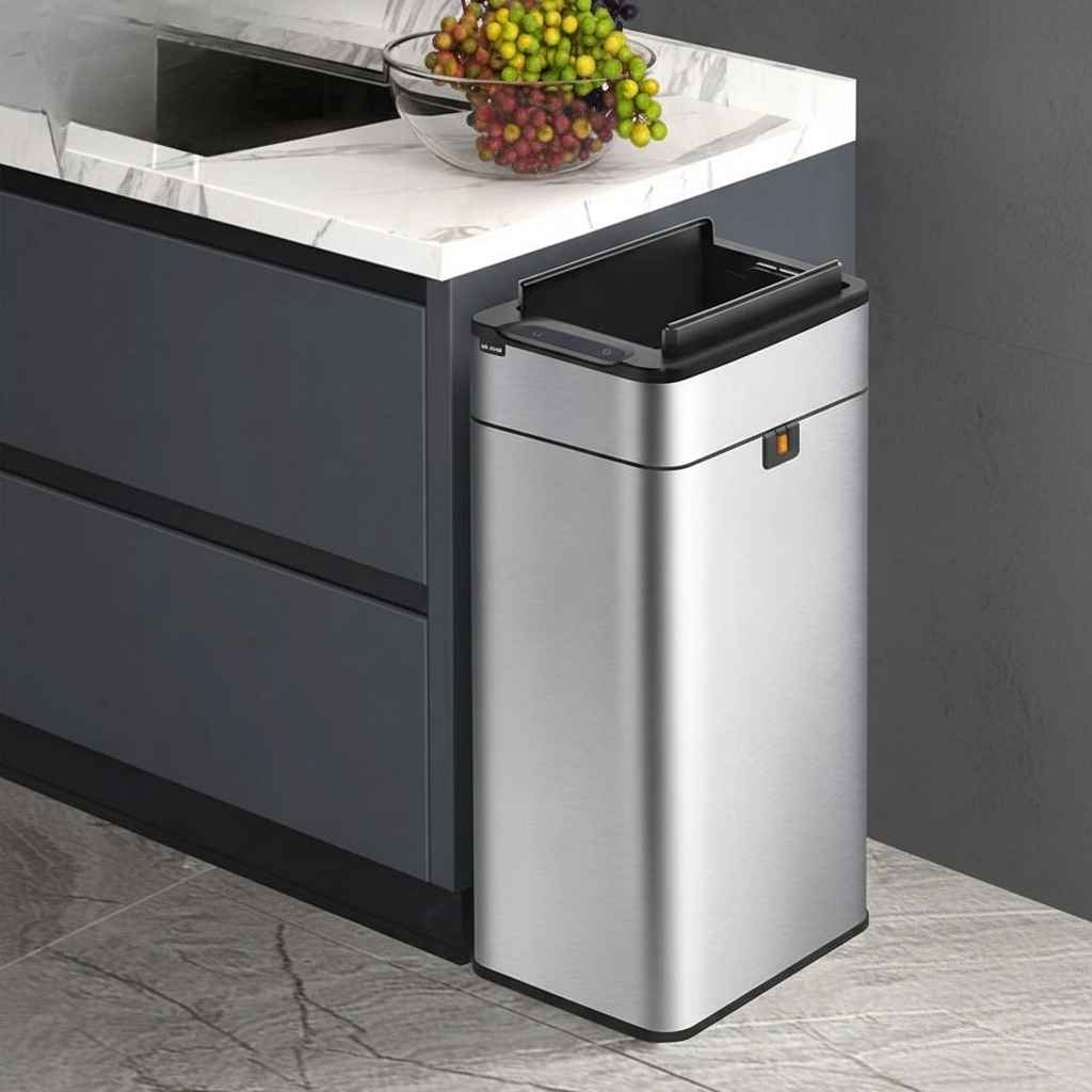poubelle 30l ouverture fermeture automatiques silencieuses systeme AeroShield