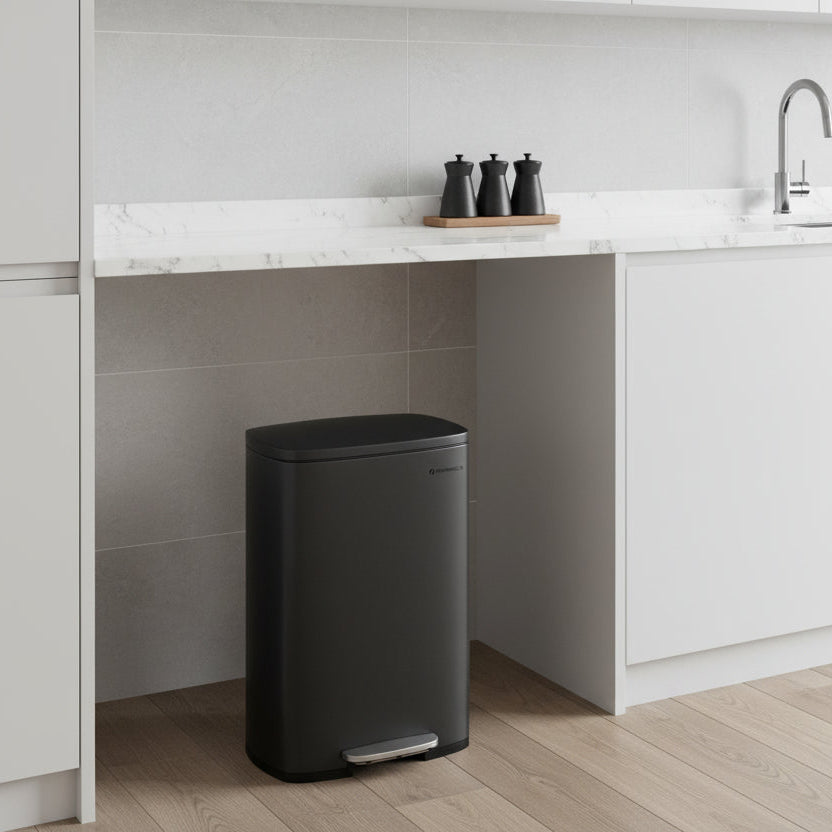 Poubelle 50L cuisine pédale fermeture silencieuse acier inoxydable gris Elegance50