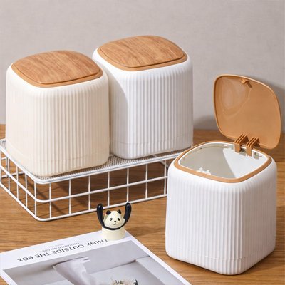 poubelle de table compacte finition imitation bois Nordic Touch