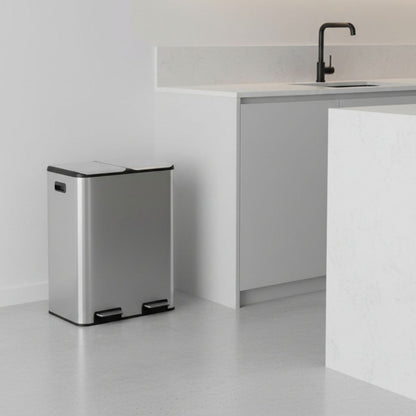 poubelle double compartiment 2x30l acier inoxydable rangement compact Inoxa DuoClean 60L