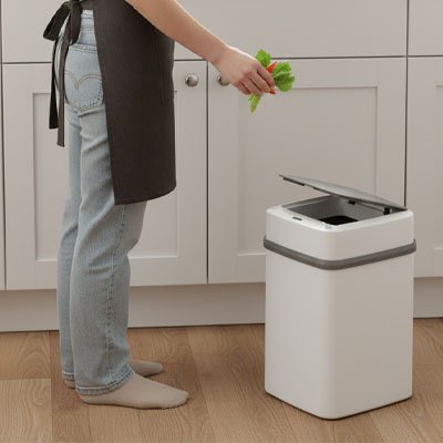 poubelle ouverture automatique sans contact design moderne Sliencia Bin