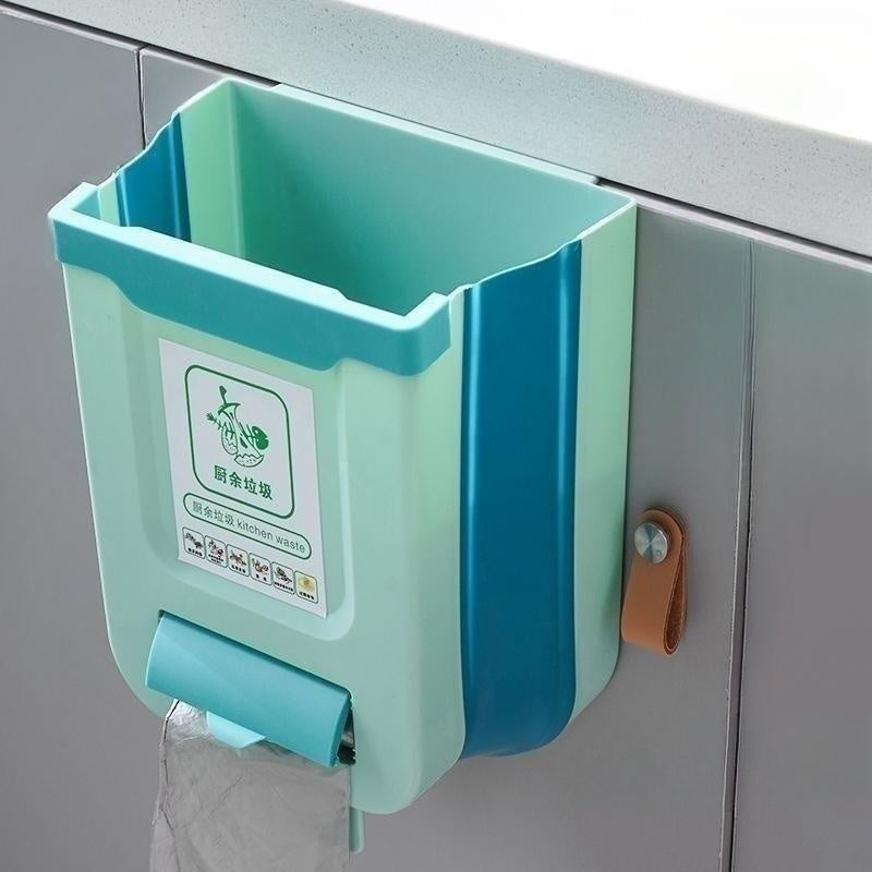 poubelle sous evier pliable suspendue bleue porte placard cuisine SnapBin