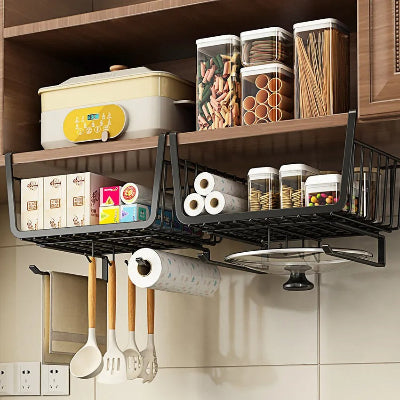 rangement etagere cuisine ideale pour espaces reduits en metal noir