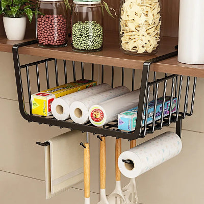 rangement etagere cuisine suspendue metal noir avec crochets
